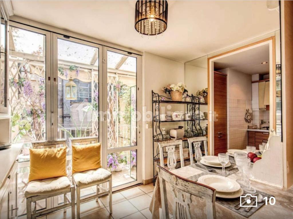 רומא The Right Place 4U Domus Savelli Boutique Apartment מראה חיצוני תמונה