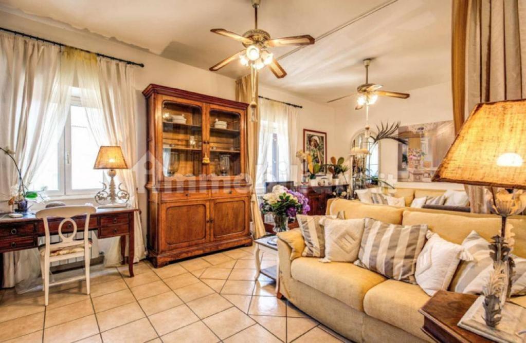 רומא The Right Place 4U Domus Savelli Boutique Apartment מראה חיצוני תמונה